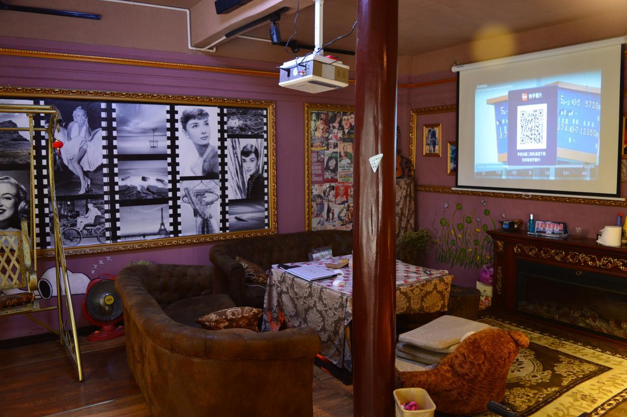 Dengba International Hostel Fenghuang Branch Экстерьер фото