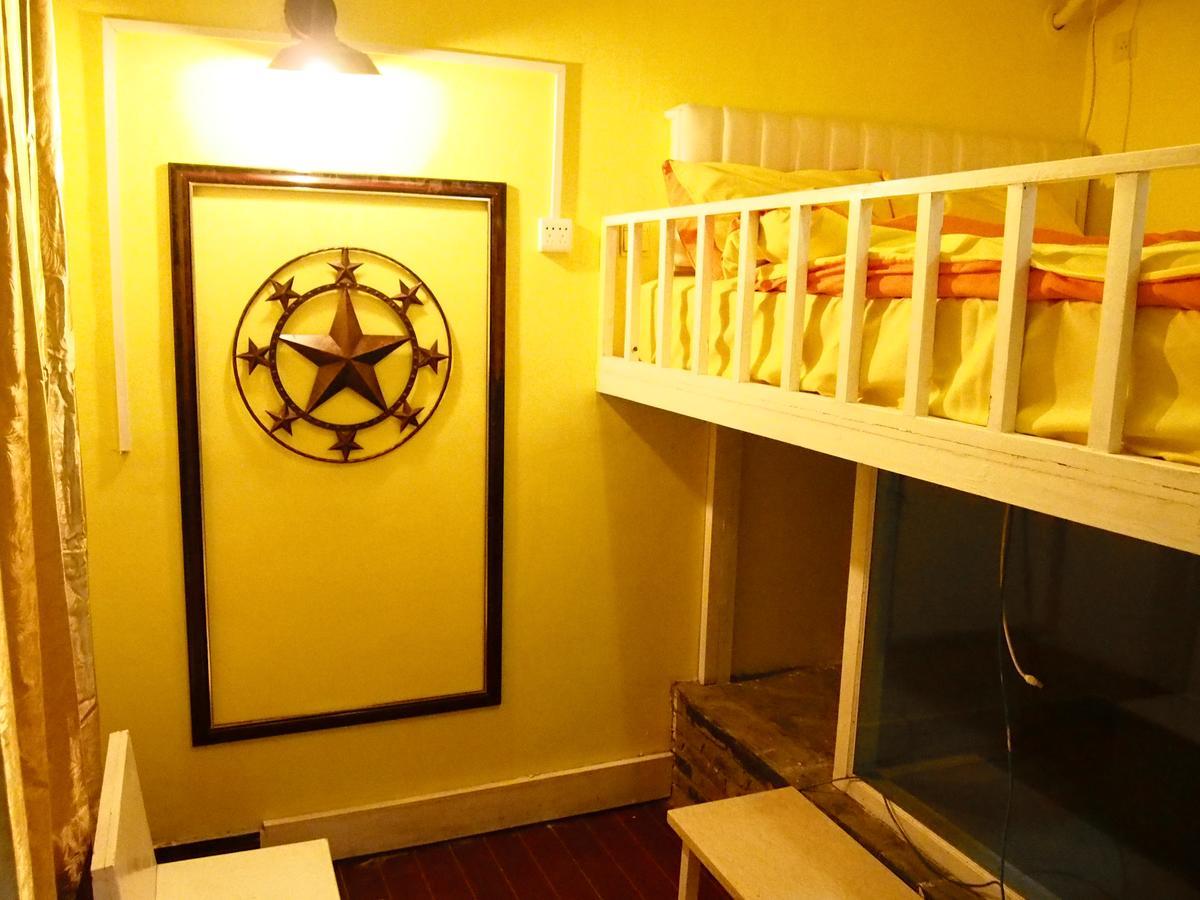 Dengba International Hostel Fenghuang Branch Экстерьер фото