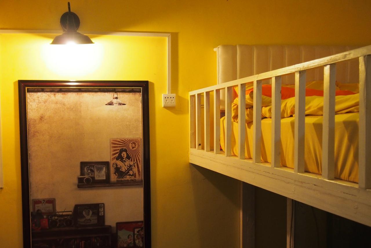 Dengba International Hostel Fenghuang Branch Экстерьер фото