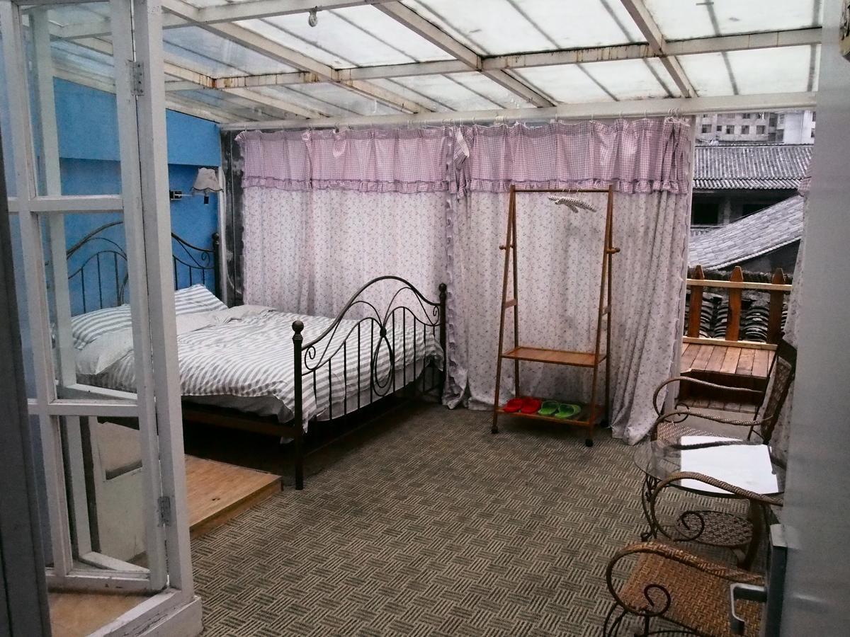 Dengba International Hostel Fenghuang Branch Экстерьер фото